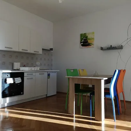Cerco Apartment
