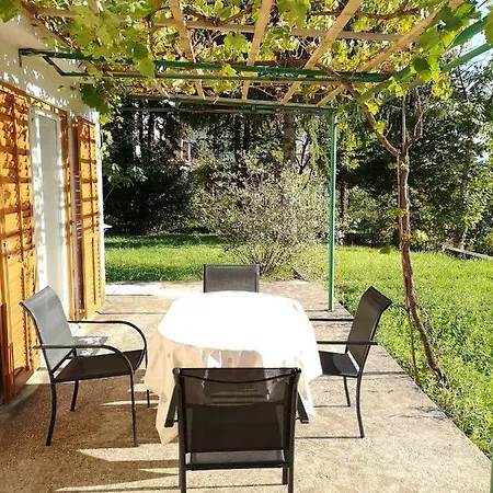 Apartment Cerco