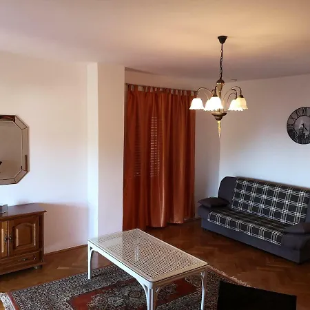 Cerco Apartment