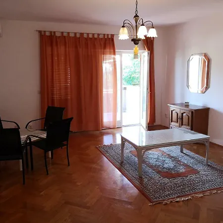 Cerco Apartment *
